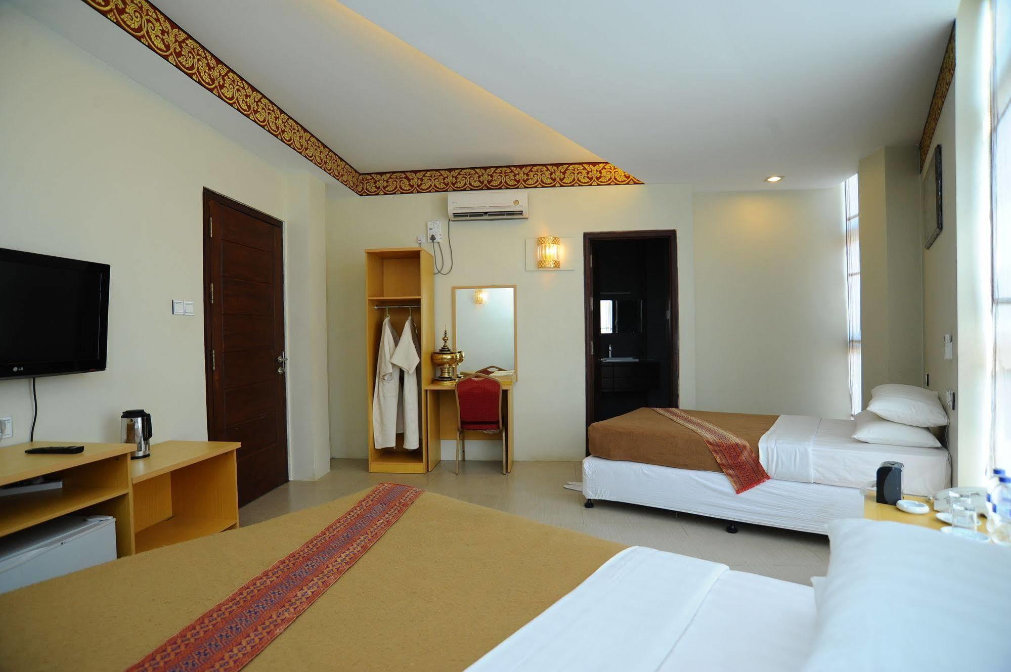 Kinmun Bawga Theiddhi Hotel מראה חיצוני תמונה